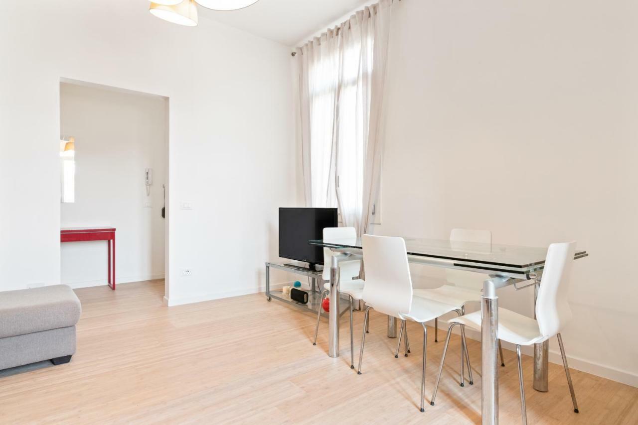 Prato Della Valle Roomy Flat Appartamento